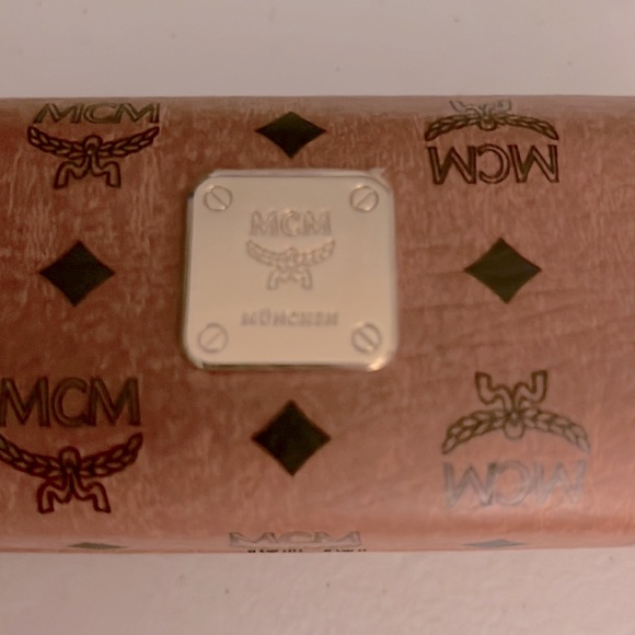 NWT MCM  Eyeglass’s - Picture 9 of 9